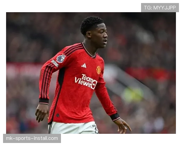 曼联引援逻辑问题持续显现，投入2亿后的赛季表现受限