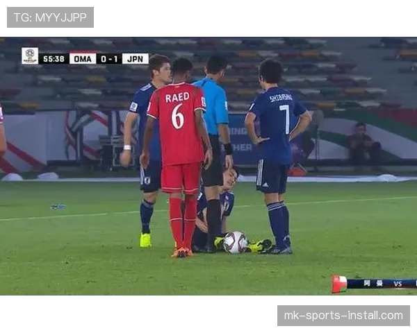 禁区规则详解：守门员特权、犯规判罚与点球判定标准