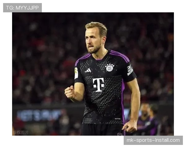 哈里·凯恩与同期顶级前锋在关键比赛中的决定性表现差异解析